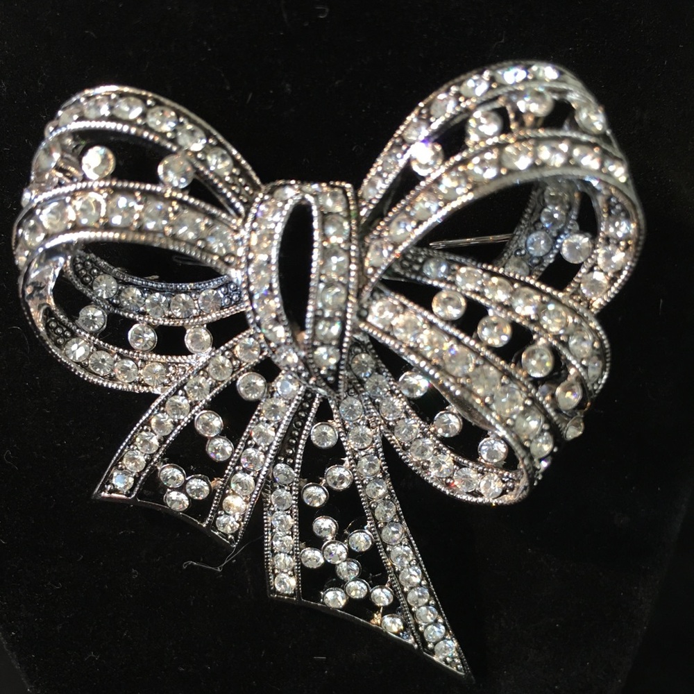 Joan Rivers Brooch  (FIRM)